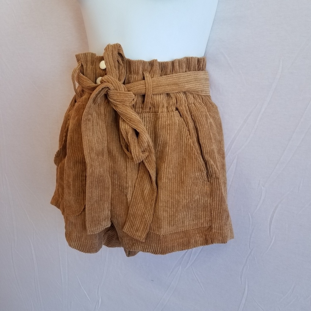 NWT Wild Honey Camel Corduroy Shorts - Picture 3 of 8